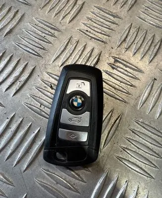 BMW 5 F10 F11 Ignition key/card 