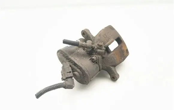 Volkswagen Passat Alltrack Rear brake caliper