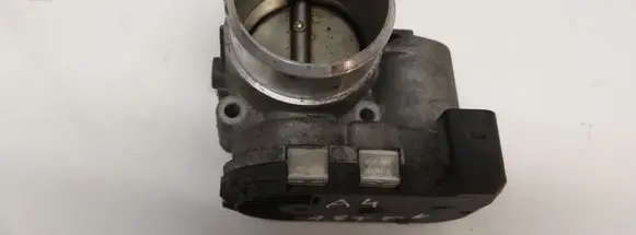 Audi A4 S4 B6 8E 8H Throttle valve 068133062M