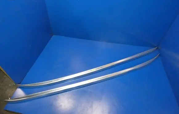 Volvo XC90 Roof bar rail 