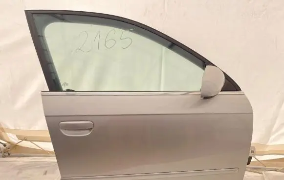 Audi A4 S4 B7 8E 8H Front door