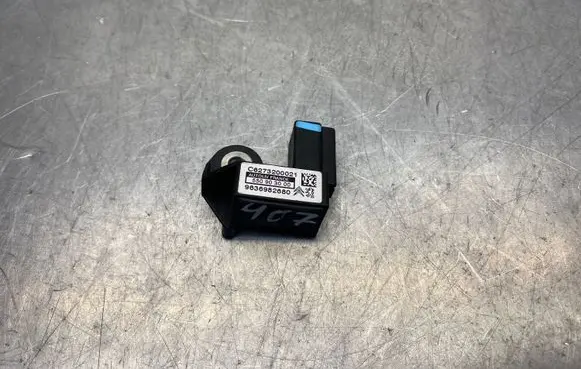 Peugeot 407 Airbag deployment crash/impact sensor 9636982680 550903000 C6273200021
