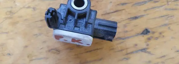 Mitsubishi ASX Airbag deployment crash/impact sensor 8651A116