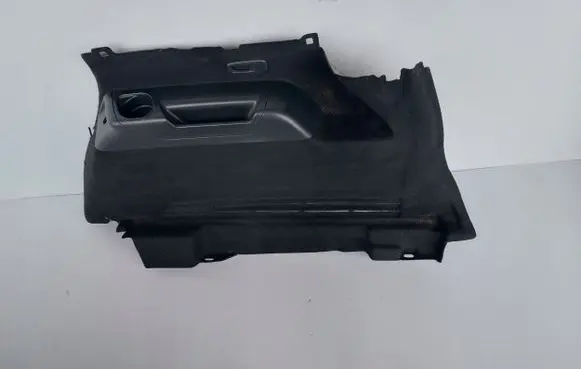 Citroen C4 Grand Picasso Seat belt trim 