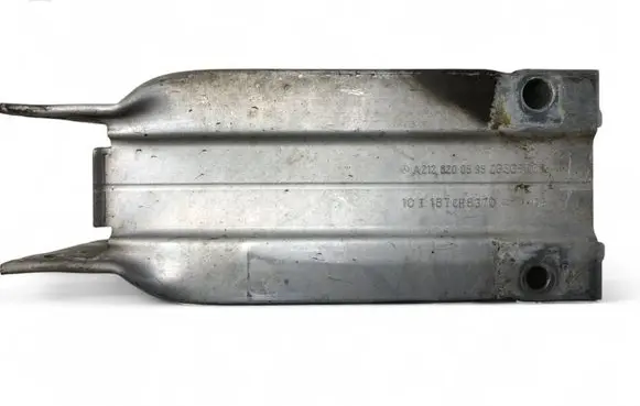 Mercedes-Benz E W212 Front bumper shock/impact absorber A2126200595