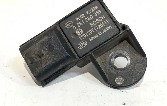 Mazda CX-5 Air pressure sensor 0261230316
