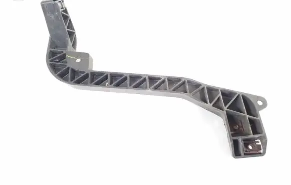 Mercedes-Benz ML W166 Radiator mount bracket A1666263731