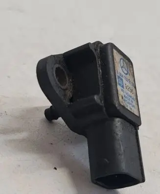 Mercedes-Benz C W203 Air pressure sensor A0041533128 16244349 9256