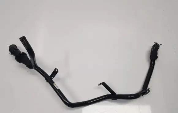 Volkswagen Polo IV 9N3 Engine coolant pipe/hose