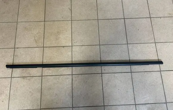 Renault Captur Front door trim (molding) 