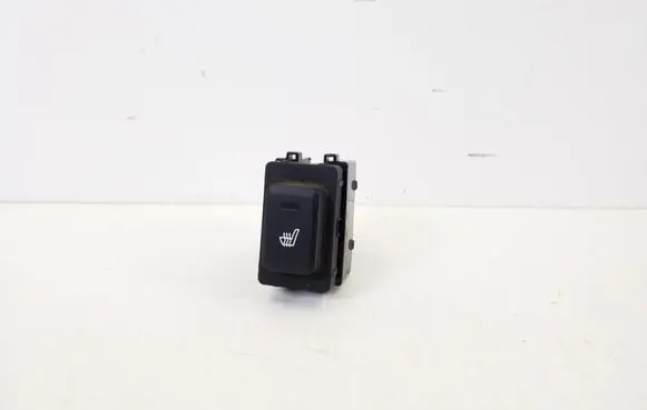 KIA Sportage Seat heating switch