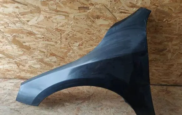 Volvo V60 Fender