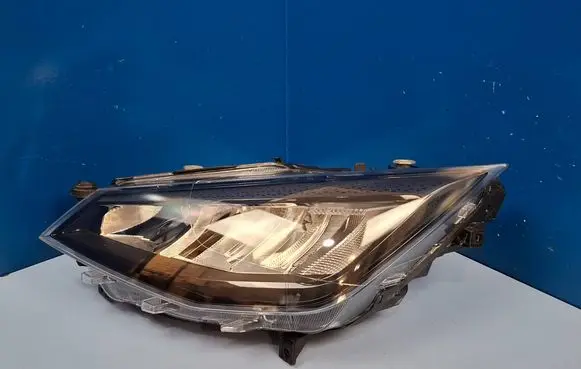 Seat Arona Headlight/headlamp 6F1941005F LC36733