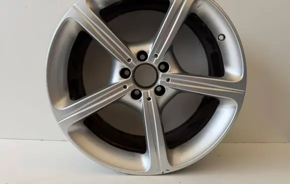 Mercedes-Benz CLS C257 R19 alloy rim A2574011100