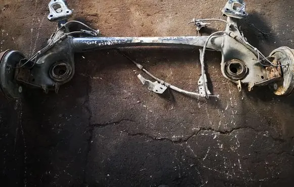 Opel Corsa D Rear axle beam 