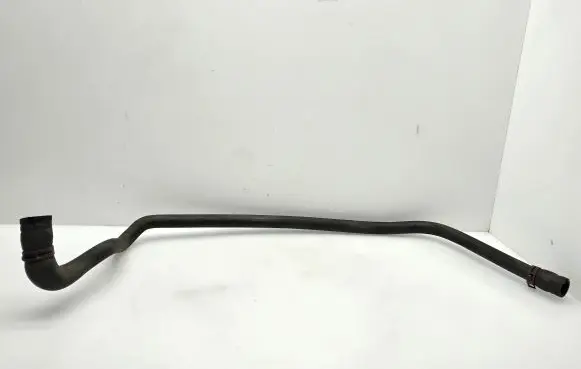 Mercedes-Benz Vito Viano W639 Engine coolant pipe/hose A6395016382