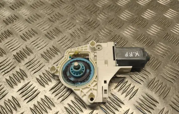 Audi A6 S6 C7 4G Front door window regulator motor 8K0959801B 1101919810200