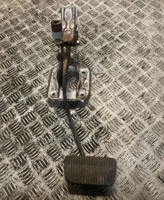 Toyota RAV 4 (XA10) Brake pedal 4710142021