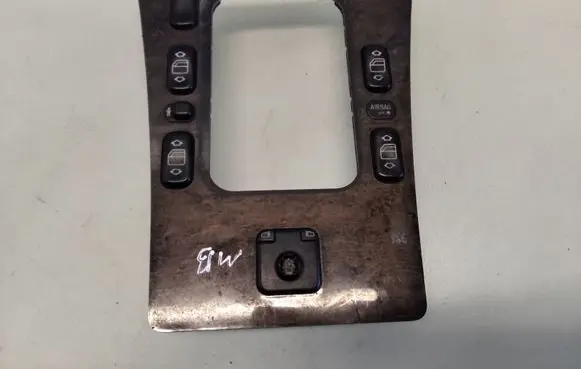 Mercedes-Benz E W210 Electric window control switch 