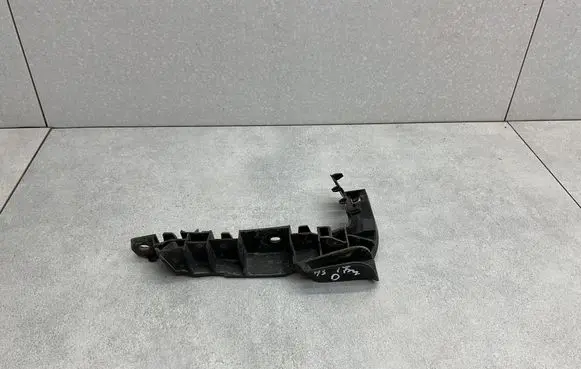 Audi A3 S3 8V Front bumper mounting bracket 8V3807184B