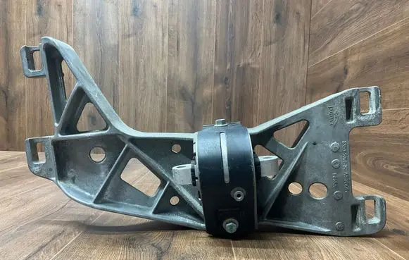 Jaguar F-Type Gearbox mounting bracket GX535060BC