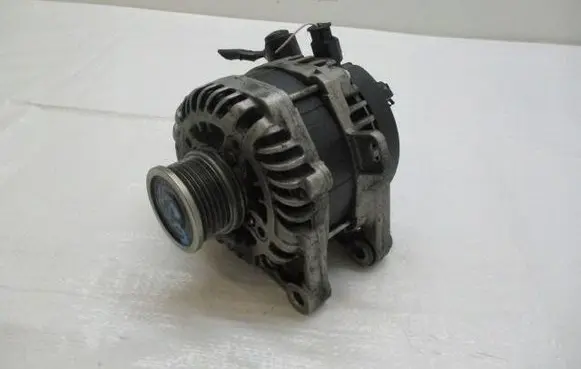 Citroen Berlingo Generator/alternator 9824742880