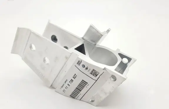 BMW 4 G22 G23 G24 G26 Front bumper mounting bracket 51118738928 5905049720368