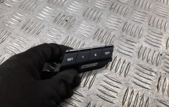 Porsche Panamera (970) Seat memory switch 97061310302