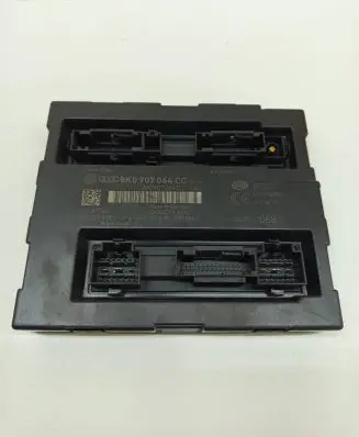 Audi A4 S4 B8 8K Comfort/convenience module 8K0907064CC