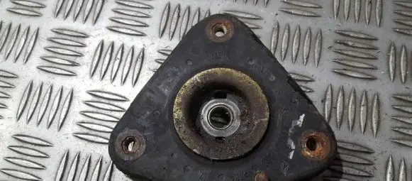 Mazda 5 Coil spring mount c23634380