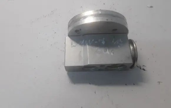 BMW 7 F01 F02 F03 F04 Air conditioning (A/C) expansion valve 9159803