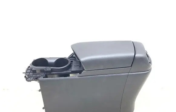 Hyundai Elantra VII Armrest 84680-AA010