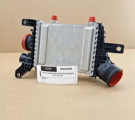 Alfa Romeo Giulia Intercooler radiator 9302GX636K775AE