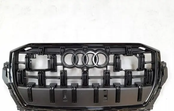 Audi Q7 4M Front bumper upper radiator grill 4M0853651BE