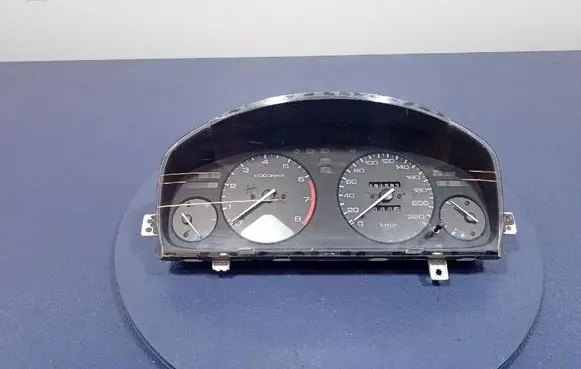 Honda Accord Speedometer (instrument cluster) 