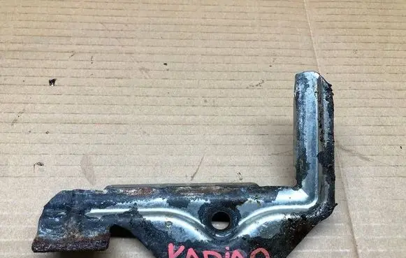 Skoda Kodiaq Battery bracket 