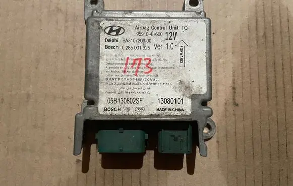 Hyundai H-1, Starex, Satellite Airbag control unit/module 959104H600 0285001925