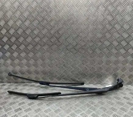 Subaru Forester SJ Windshield/front glass wiper blade 86532SG100 86532SG050
