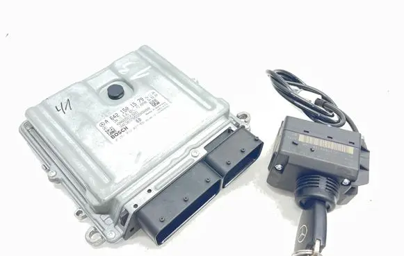 Mercedes-Benz E W211 Engine ECU kit and lock set 2115452308 A6421501579