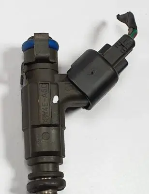Jaguar S-Type Fuel injector XW4E-A5C