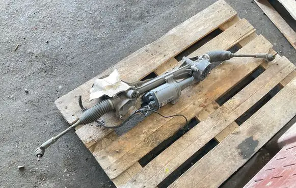 Volkswagen Golf VII Steering rack 5Q2423053AC 7817974592 01737600