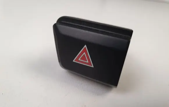 Peugeot 208 Hazard light switch