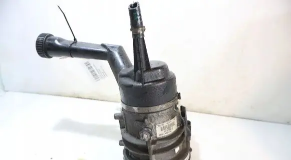 Citroen C4 II Power steering pump