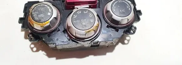 Subaru Forester SH Climate control unit 72311sc060 t1007170d