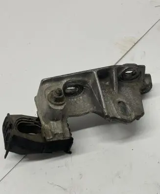 Volkswagen Sharan Engine mounting bracket 7M3199600A C800AEE2 M216030AA