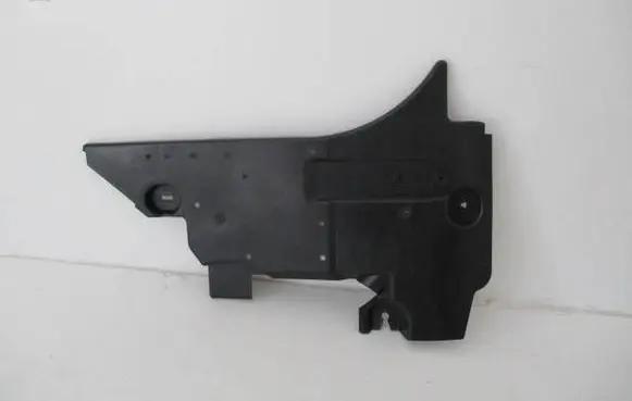 Peugeot 3008 II Front underbody cover/under tray 9815315580