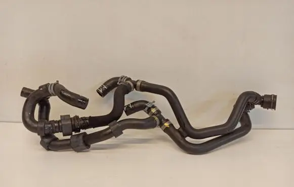 Volkswagen Tiguan Engine coolant pipe/hose 5QF121156