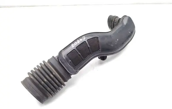 Audi A3 S3 8P Air intake hose/pipe