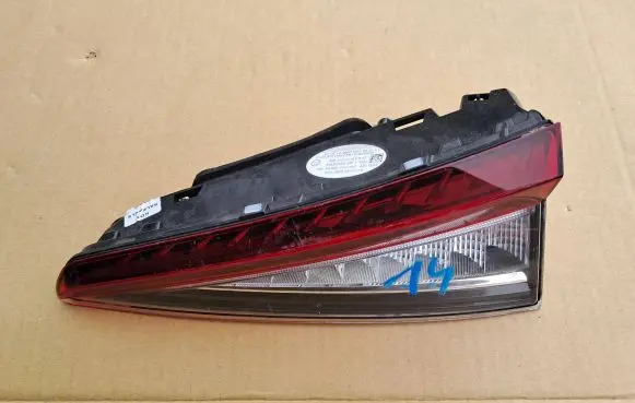 Skoda Enyaq iV Rear/tail lights 5LG945308C 00002813 2VP01478804