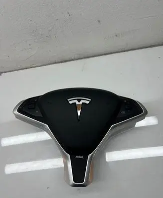 Tesla Model S Steering wheel airbag 0589P1000552 23120219 102250600A
